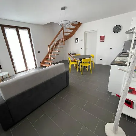 Apartament 416 *